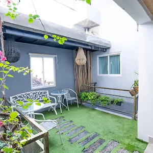 Oki Taru Kuta (Bali)