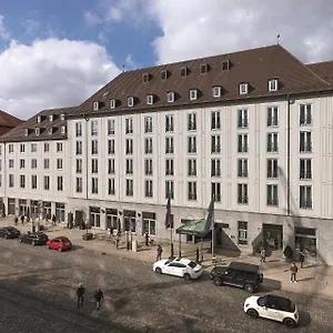 Maximilian's Hotel