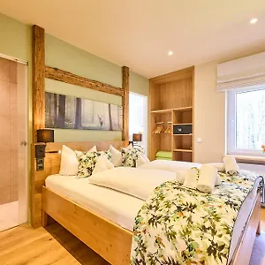 3* Hotel Waldgasthof Buchenhain